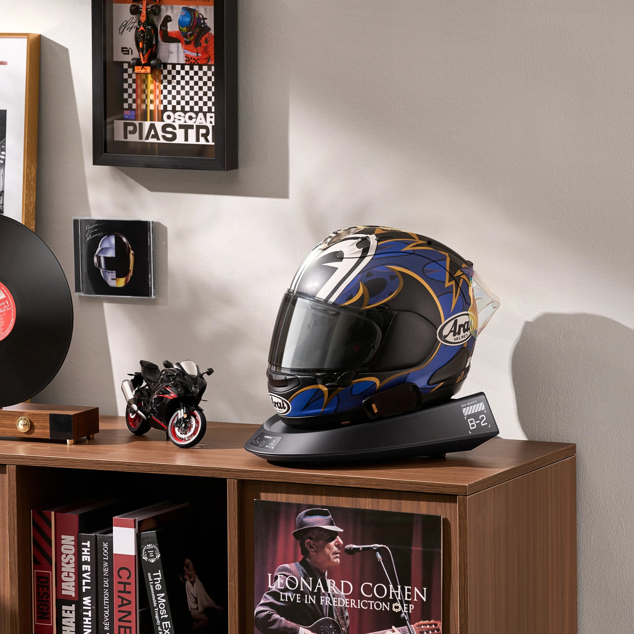 5 Innovative Ways to Properly Dry Your Bike Helmet After Rain or Sweat - OPlace