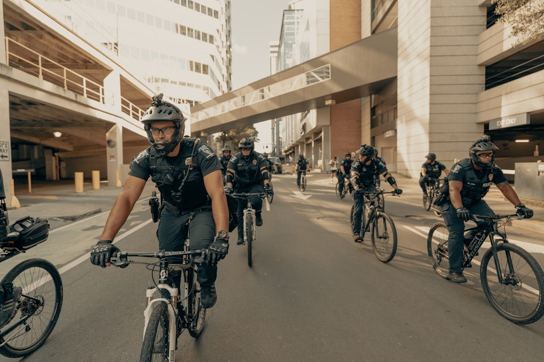 Best Bike Taillight with GPS Tracking and Alarm: Security Feature Comparison - OPlace