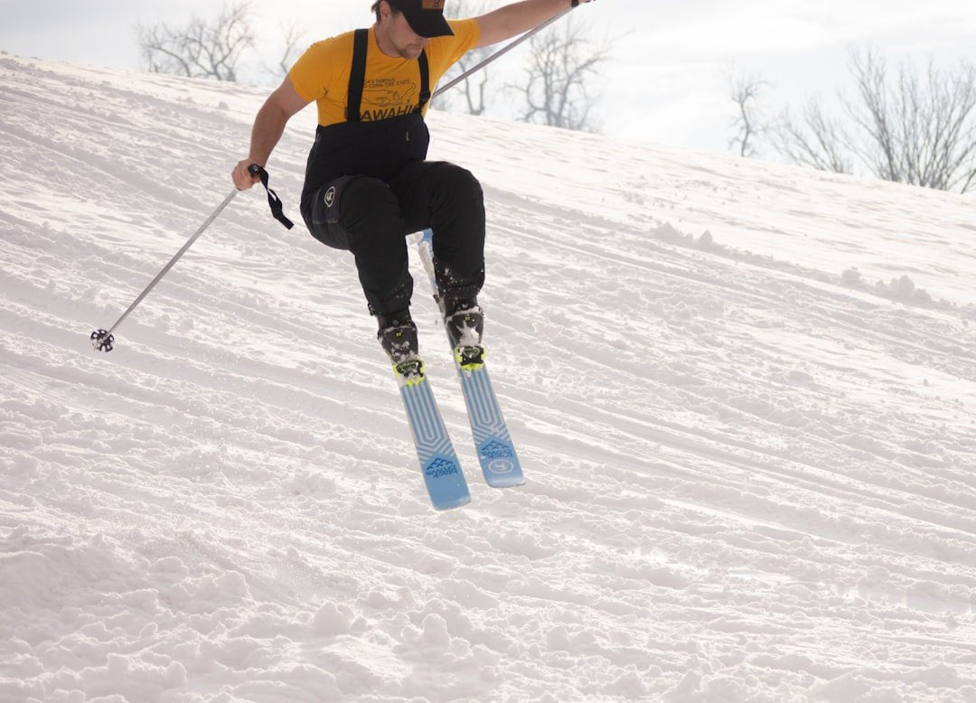 Best Windproof Balaclava for Skiing Under Helmet: Ultimate Guide - OPlace