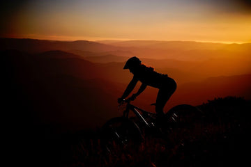 Conquer the Dark: The Ultimate Guide to Mountain Bike Lights for Night Riding - OPlace