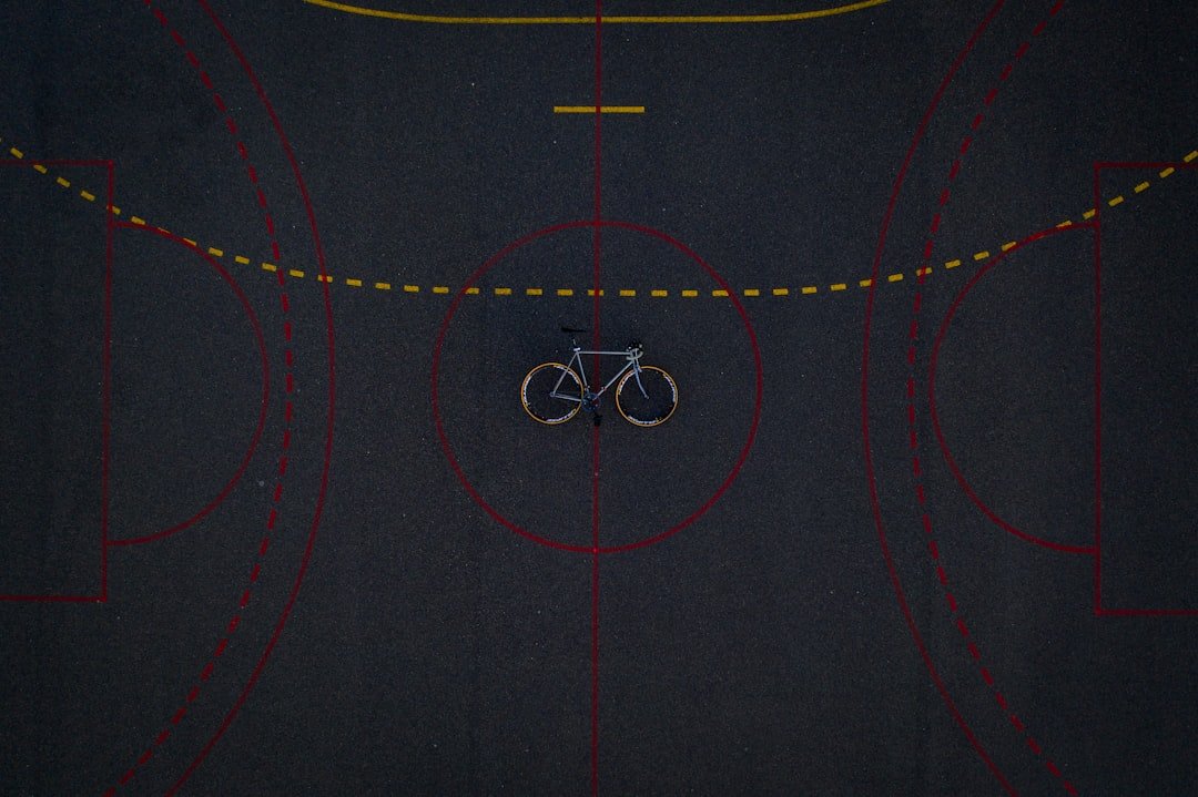 Discreet GPS Bike Tracker: Taillight Integration for Ultimate Security - OPlace
