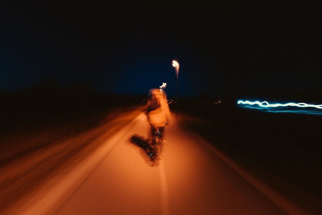 Ebike Smart Lights: Automatic Dimming for Enhanced Night Safety - OPlace