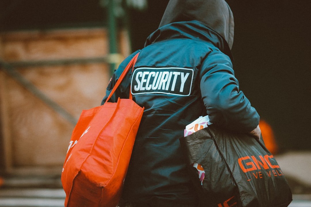 Heavy Duty Chain Lock vs U-Lock: Which is Best for Ebike Security? - OPlace