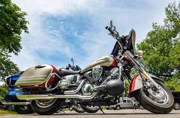 Motorcycle Helmet Exterior Shell Waxing and Polishing: The Ultimate Guide to Protecting Your Finish - OPlace