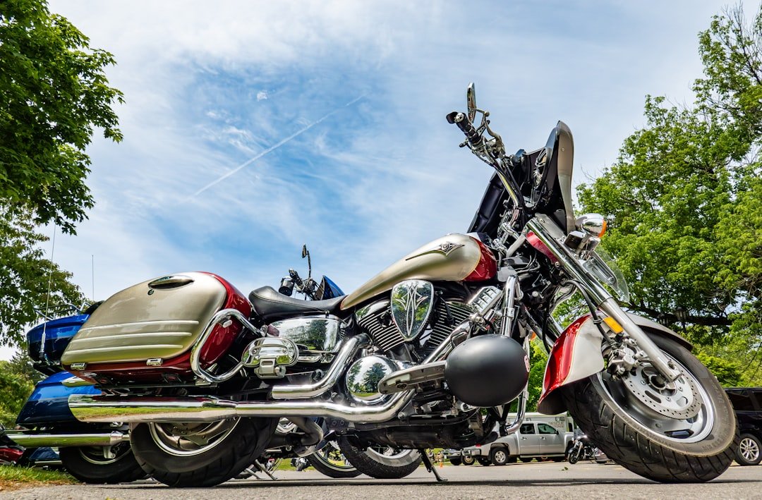 Motorcycle Helmet Exterior Shell Waxing and Polishing: The Ultimate Guide to Protecting Your Finish - OPlace