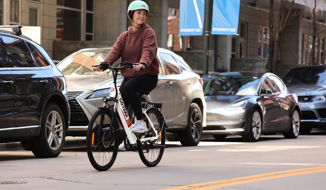 Must-Have Ebike Accessories for New Urban Commuters: Your Smooth Ride Guide - OPlace