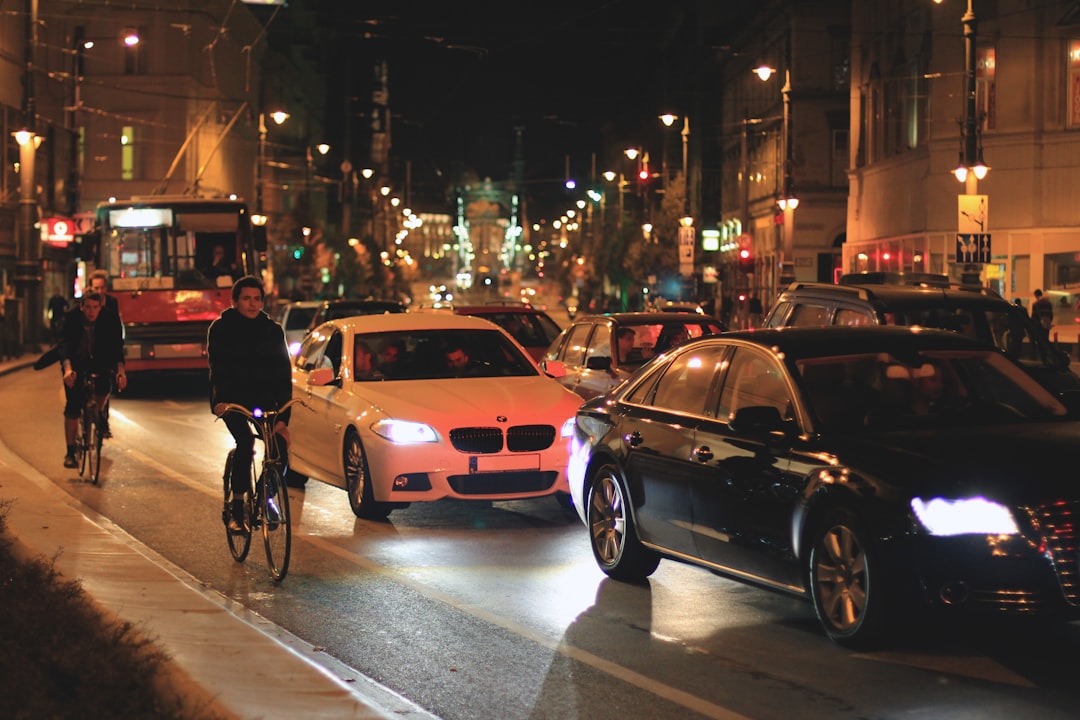 Decoding Smart Brake Sensing: How E-Bike Taillights Enhance Rider Safety