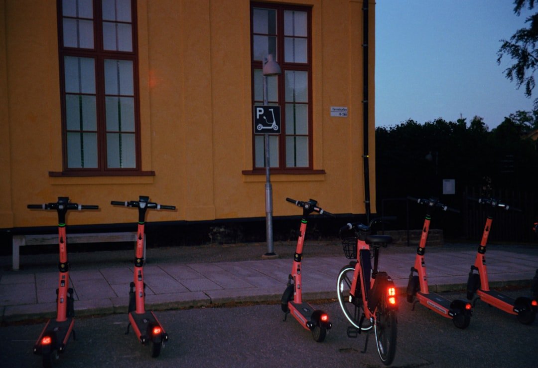 Smart Brake Sensing E-Bike Taillight Installation: A Step-by-Step Guide - OPlace