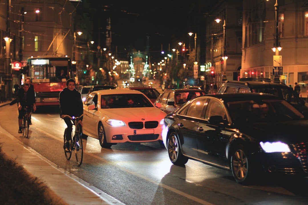 Smart E-Bike Brake Light Review & Comparison: Find Your Perfect Rear Light - OPlace