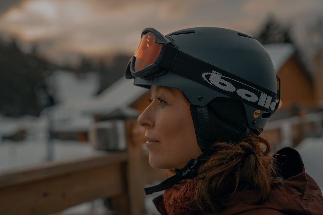 The Best Multi-Functional Dryer for Ski Helmets & Gloves: Gear Drying Guide - OPlace