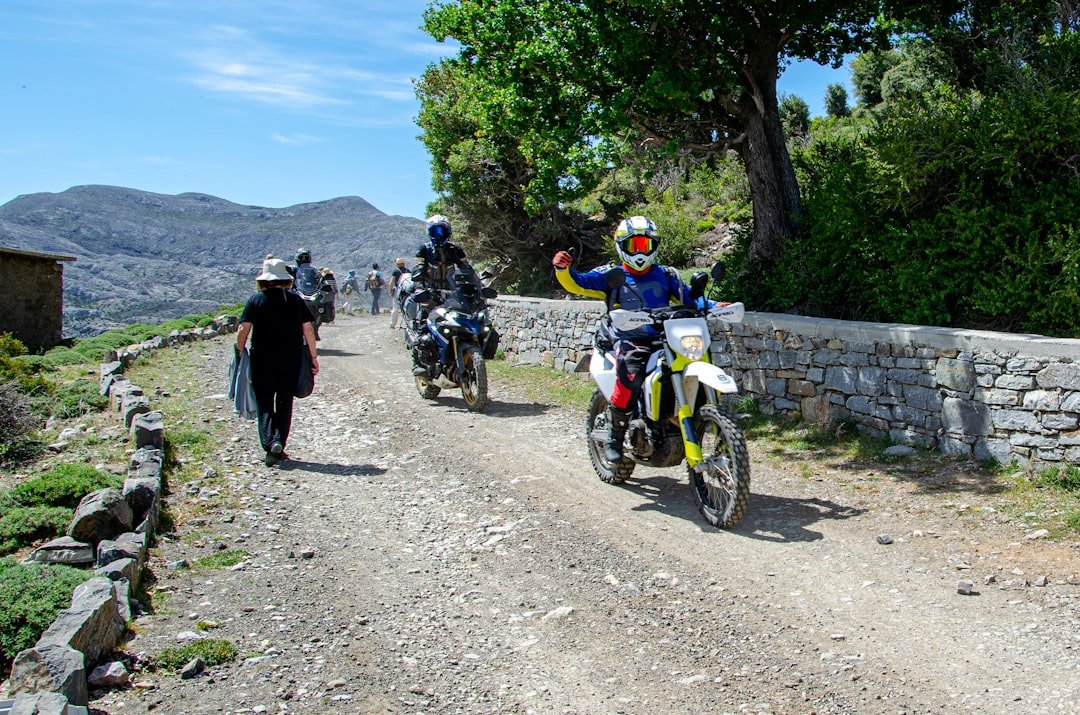 The Ultimate Guide to Motorcycle Goggles: Types, Features & Choosing the Right Pair - OPlace