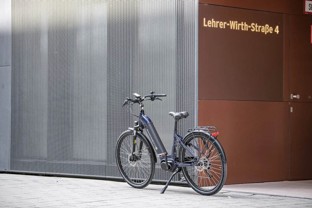 Top Anti-Theft Ebike Accessories for Urban Commuters: Ultimate Security Guide - OPlace