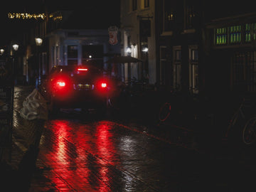 Waterproof Bike Tracker Taillight: All-Weather Security for Your Ride - OPlace