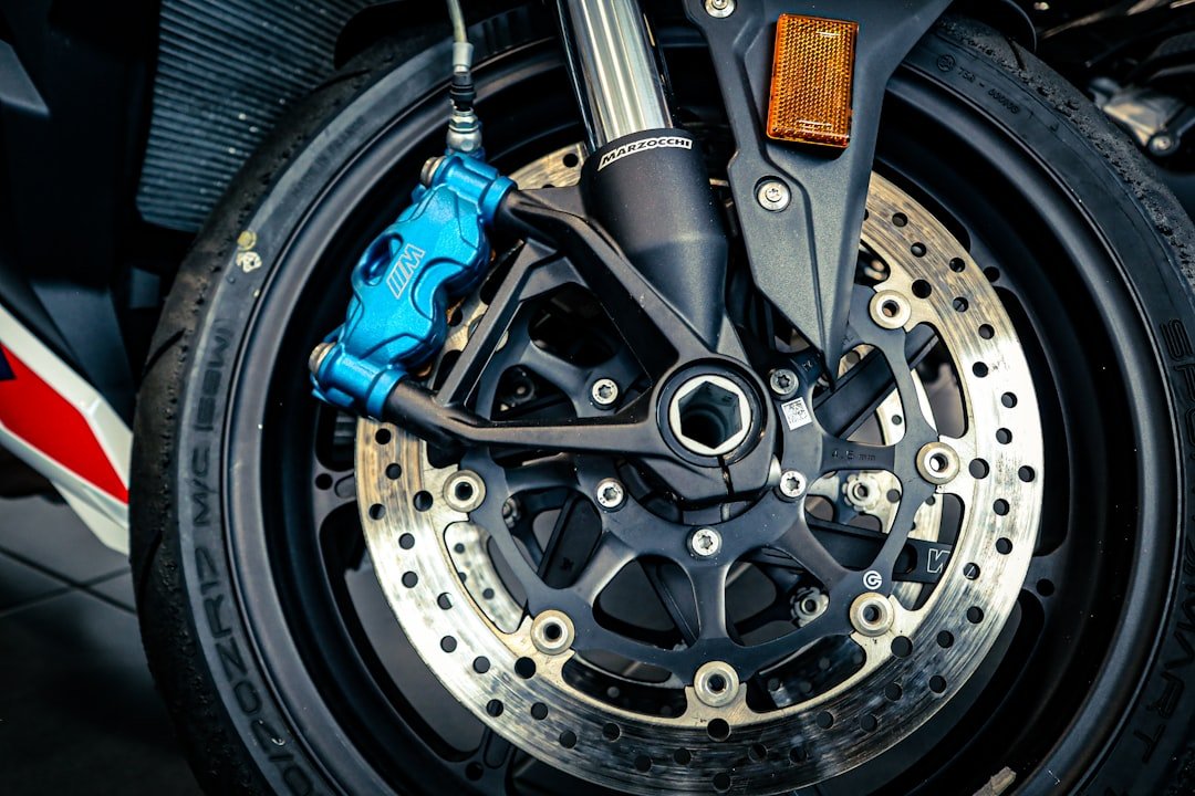 Weather Resistant Heavy Duty Disc Brake Lock Review: Ultimate Outdoor Protection - OPlace